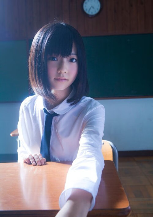 _云端跑步挑战：在虚拟世界中飞奔_，云端里跑马