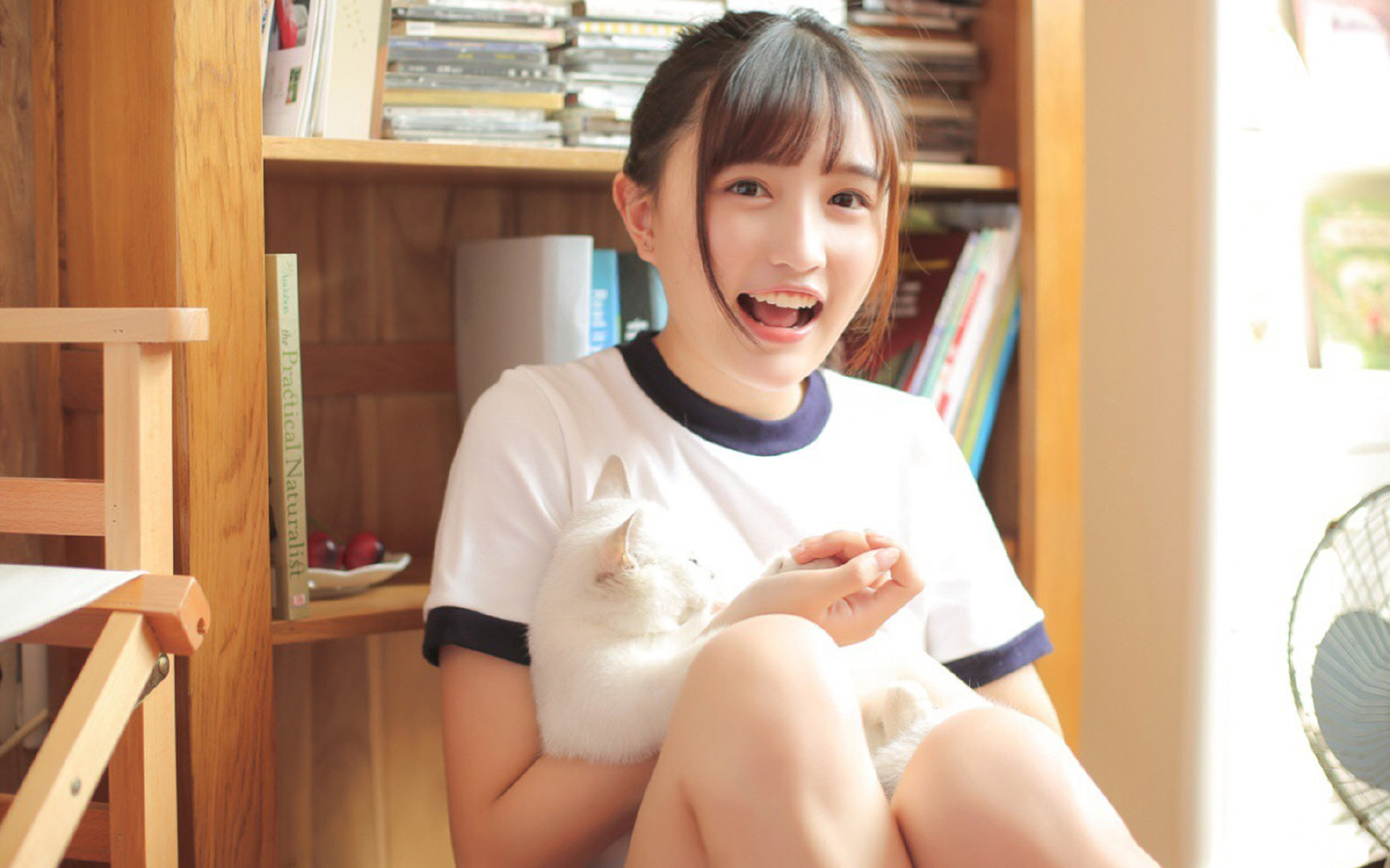 kaiyun中国官方网站-西甲精彩对决，专家点评战术亮点，西甲经典比赛