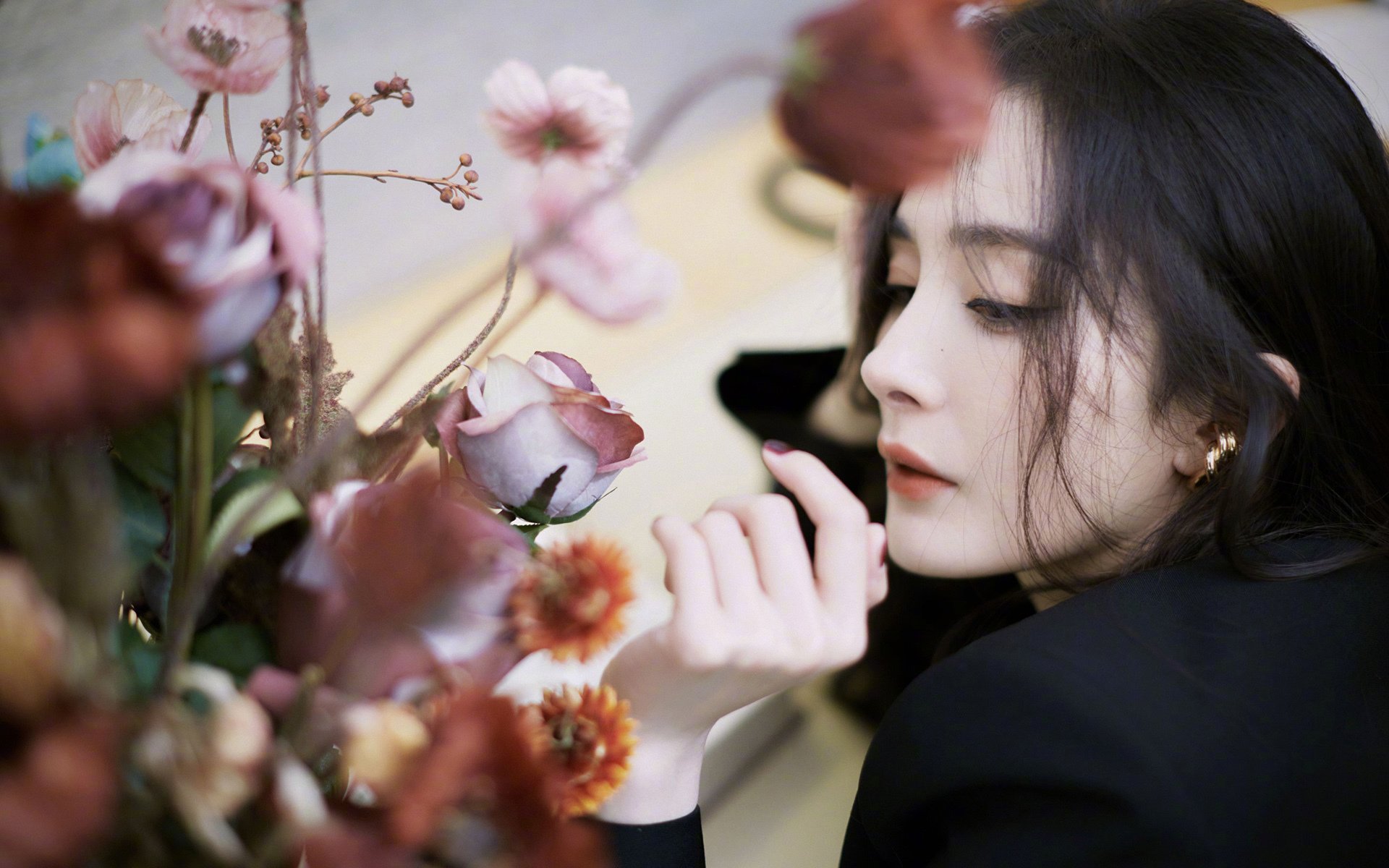 开云官方网站-男篮训练营设置专项对抗课程提升身体对抗能力，男篮集训队