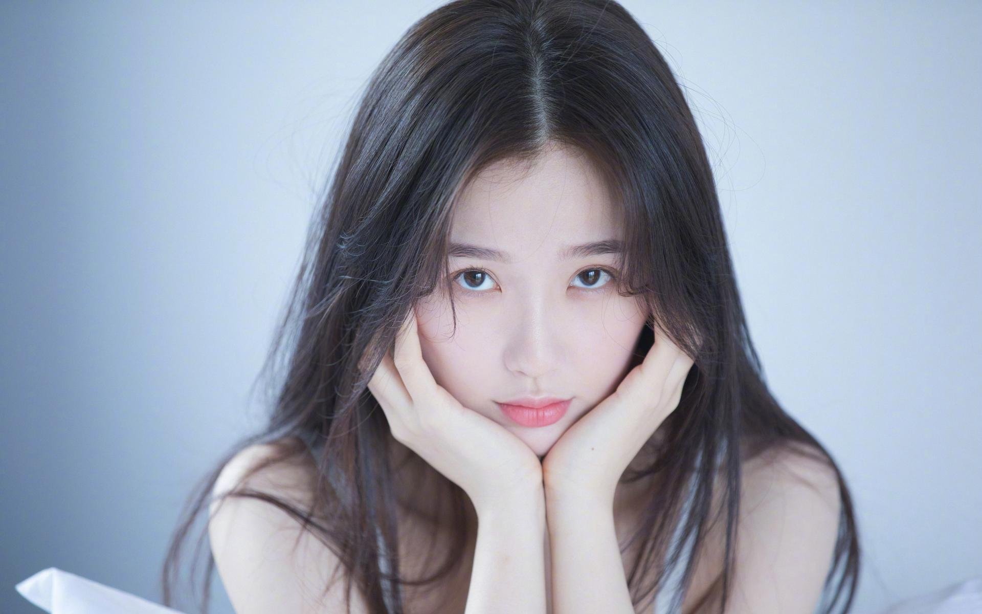 开云官方-萨默·麦金托什稳扎稳打掌控比赛节奏，麦金托什的著名作品